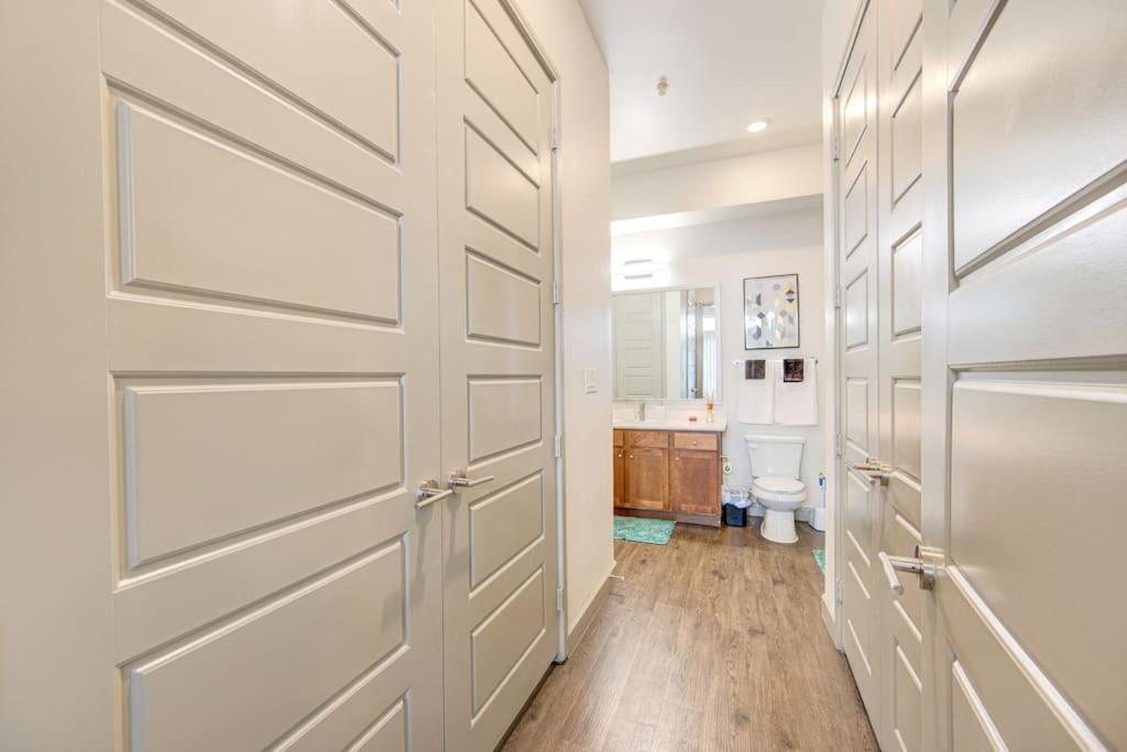 Apartament Trendy Downtown 1Bd/Freeparking/Wi-Fi/Pool Houston Zewnętrze zdjęcie